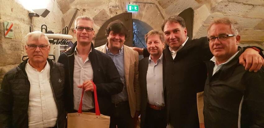 il sindaco Uwe Kirchstein (tra Valduga e Airoldi) ed il cittadino onorario di Rovereto Reinhold Otzelberger (tra Luscia e Valduga)